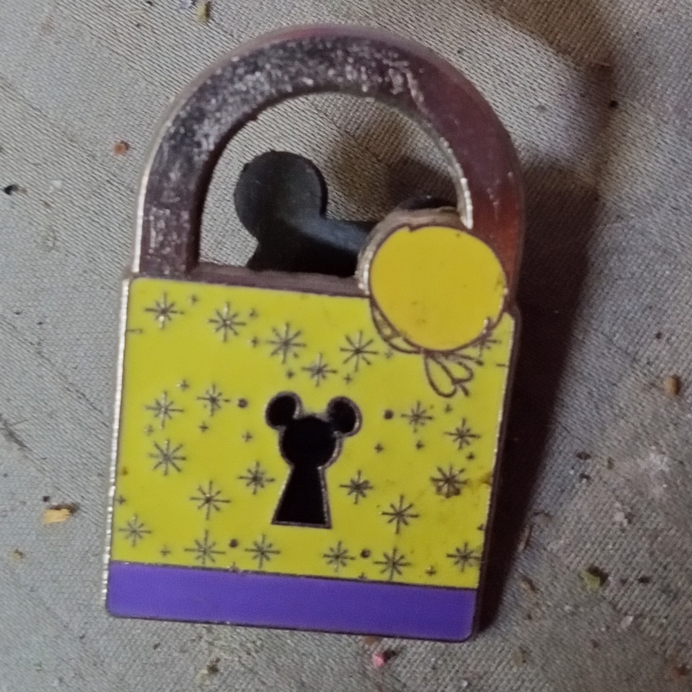 Tinker Bell 2013 Disney Theme Park Pin